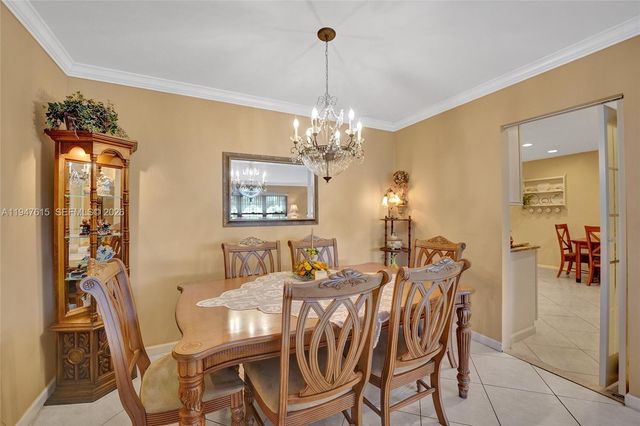 230 SE 4th St, Dania Beach, FL 33004