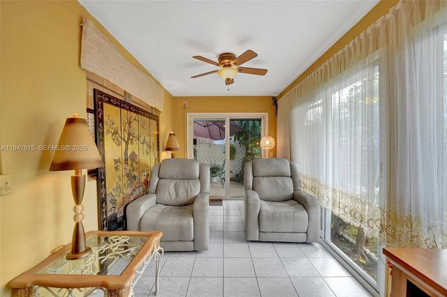 230 SE 4th St, Dania Beach, FL 33004