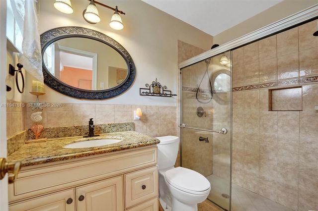 230 SE 4th St, Dania Beach, FL 33004