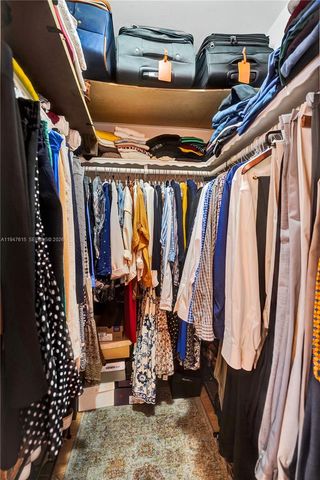 230 SE 4th St, Dania Beach, FL 33004