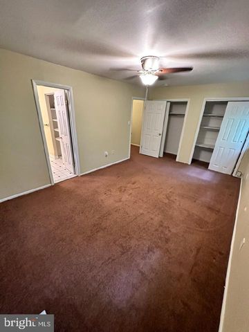 162 BISHOPS DR, Chester Heights, PA 19017