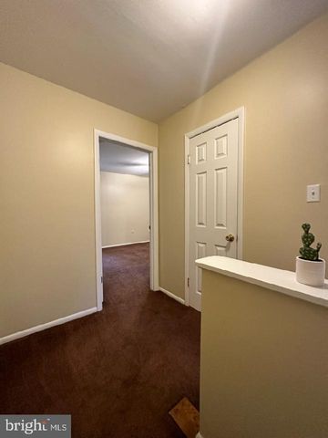 162 BISHOPS DR, Chester Heights, PA 19017