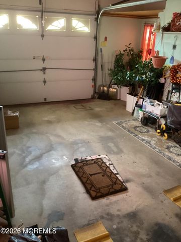 49 Sabinas Street, Toms River, NJ 08757