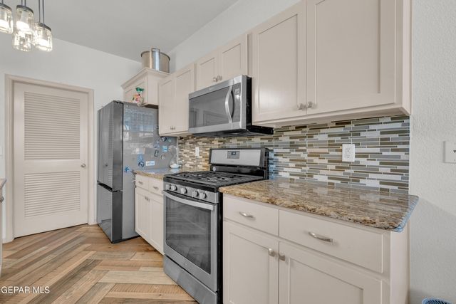 11328 ROBERT LENNOX Drive, El Paso, TX 79934