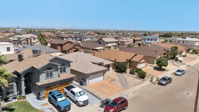 11328 ROBERT LENNOX Drive, El Paso, TX 79934