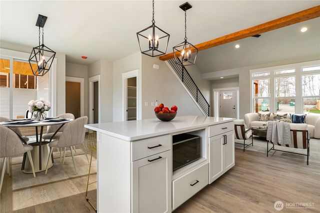 5950 Ranch Loop, Ferndale, WA 98248