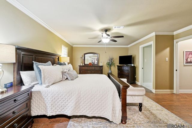 1037 Crossbow Dr, Baton Rouge, LA 70816