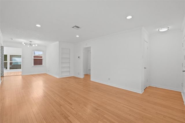 806 Nashua Street, Houston, TX 77008