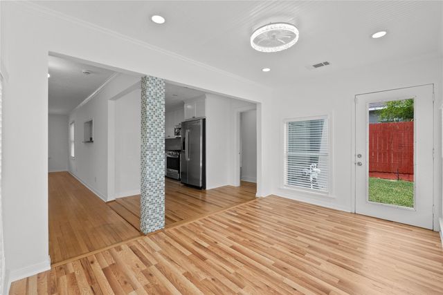 806 Nashua Street, Houston, TX 77008