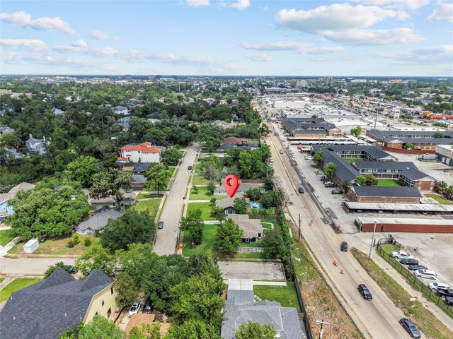 806 Nashua Street, Houston, TX 77008