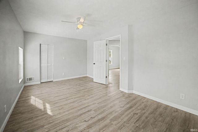 652 Rossville Avenue, Frankfort, IN 46041