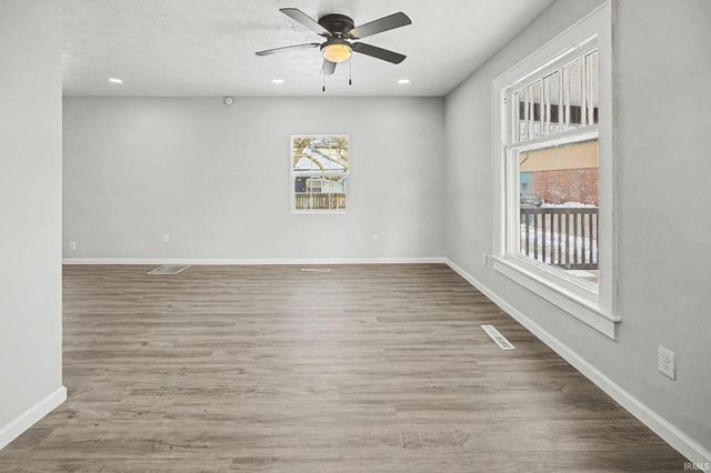 652 Rossville Avenue, Frankfort, IN 46041