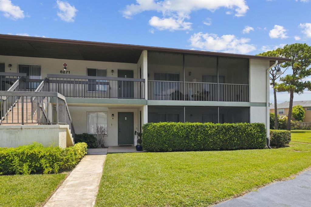 6271 Chasewood Drive F, Jupiter, FL 33458