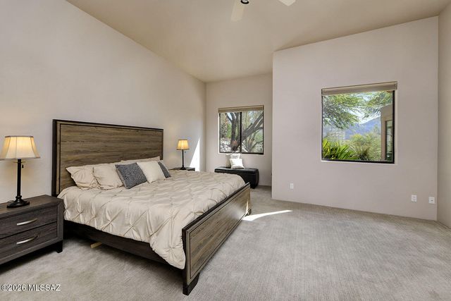 4977 N Ventana Ridge Place, Tucson, AZ 85750