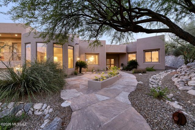4977 N Ventana Ridge Place, Tucson, AZ 85750