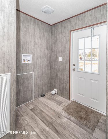 11355 MALLIE DAVIS Road, Glen St. Mary, FL 32040