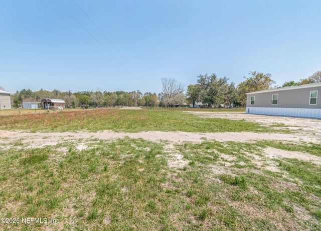 11355 MALLIE DAVIS Road, Glen St. Mary, FL 32040