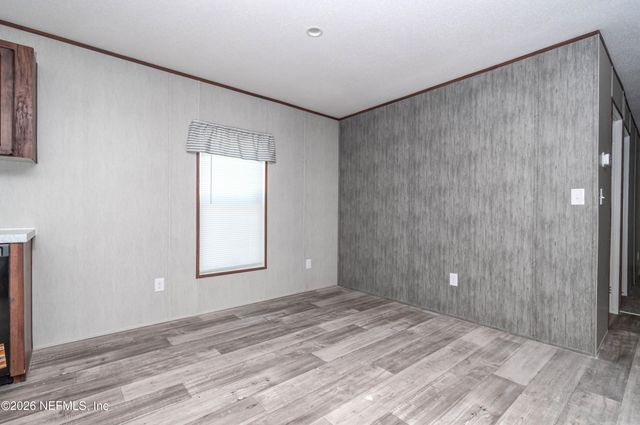 11355 MALLIE DAVIS Road, Glen St. Mary, FL 32040