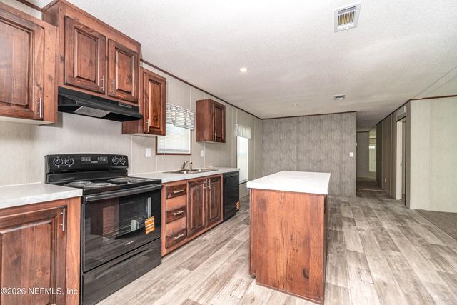 11355 MALLIE DAVIS Road, Glen St. Mary, FL 32040