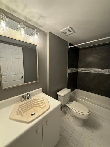 5550 NW 61st Street 508, Coconut Creek, FL 33073