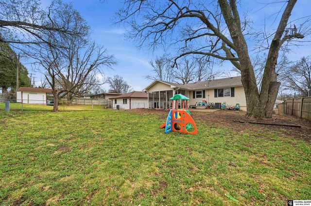 1140 Starview Lane, Lincoln, NE 68512