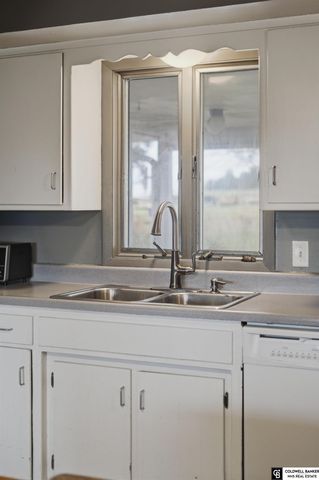 1140 Starview Lane, Lincoln, NE 68512