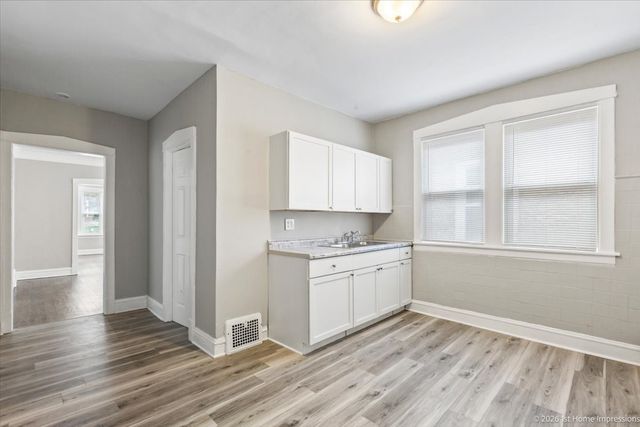 6228 S Fairfield Avenue, Chicago, IL 60629