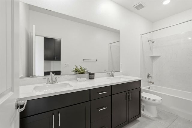 6376 Campus Pkwy, Roseville, CA 95747