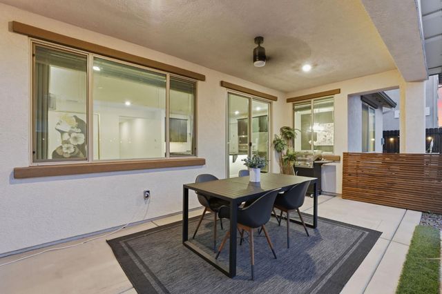 6376 Campus Pkwy, Roseville, CA 95747