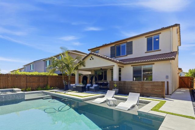 6376 Campus Pkwy, Roseville, CA 95747