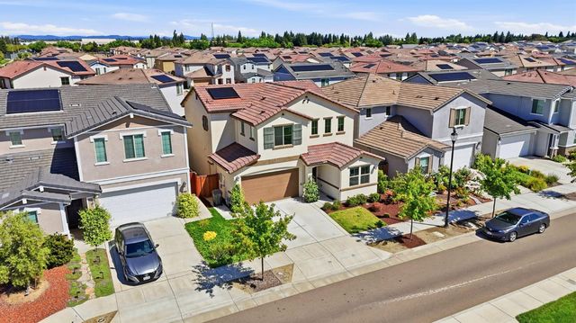 6376 Campus Pkwy, Roseville, CA 95747