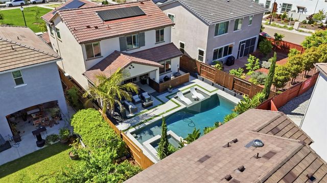 6376 Campus Pkwy, Roseville, CA 95747