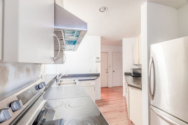 4873 Washington St 1, Boston, MA 02132