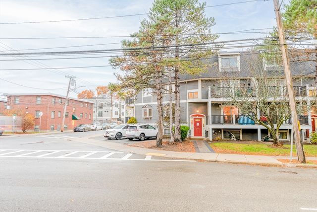 4873 Washington St 1, Boston, MA 02132