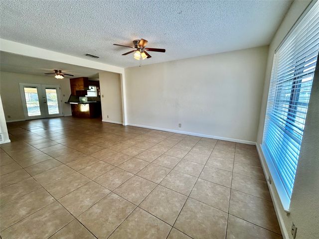 5908 Derek Drive, Watauga, TX 76148