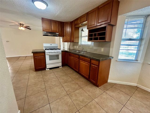 5908 Derek Drive, Watauga, TX 76148