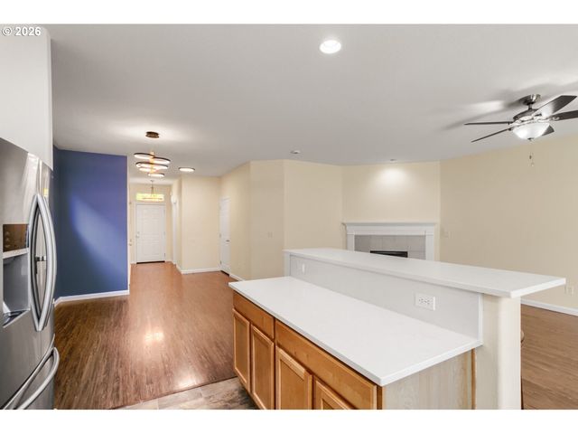 1621 Sw HEWITT Ave, Troutdale, OR 97060