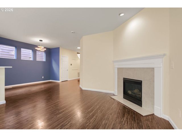 1621 Sw HEWITT Ave, Troutdale, OR 97060