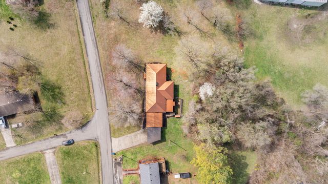 115 E Summit Drive, Somerset, KY 42501