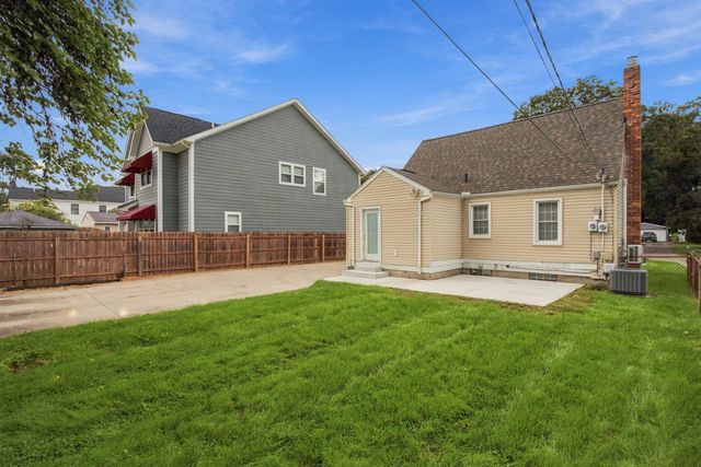 1037 Royal Avenue, Royal Oak, MI 48073