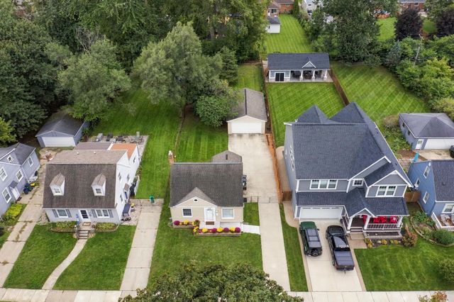 1037 Royal Avenue, Royal Oak, MI 48073