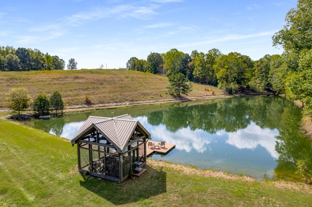 7909 Shoals Branch Rd, Primm Springs, TN 38476