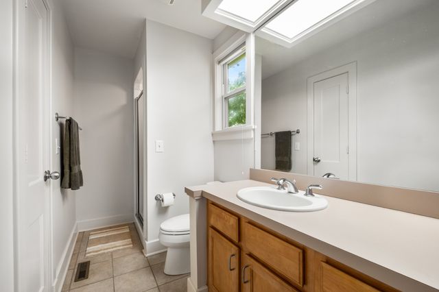 7909 Shoals Branch Rd, Primm Springs, TN 38476