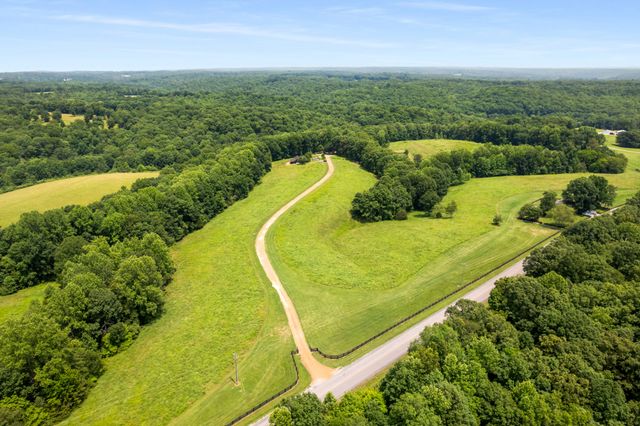 7909 Shoals Branch Rd, Primm Springs, TN 38476
