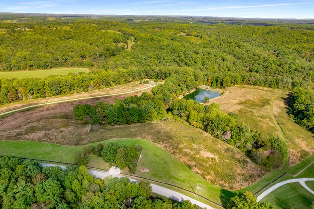 7909 Shoals Branch Rd, Primm Springs, TN 38476