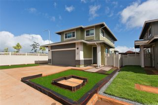 94-1140 Koakolo Street 115, Waipahu, HI 96797