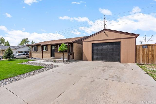 7961 E Grabada Road, Denver, CO 80221