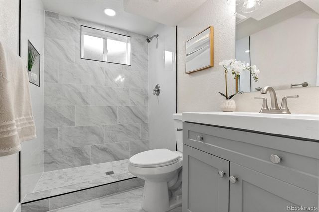 7961 E Grabada Road, Denver, CO 80221