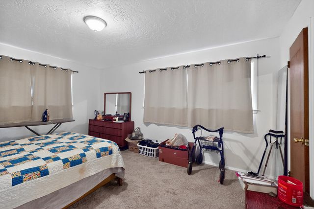 8506 Las Camas Road NE, Albuquerque, NM 87111