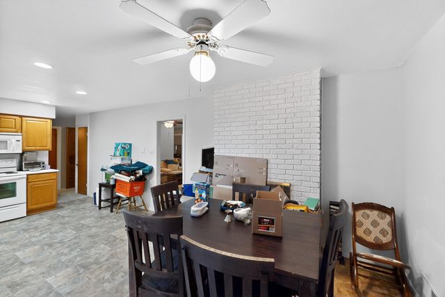 8506 Las Camas Road NE, Albuquerque, NM 87111